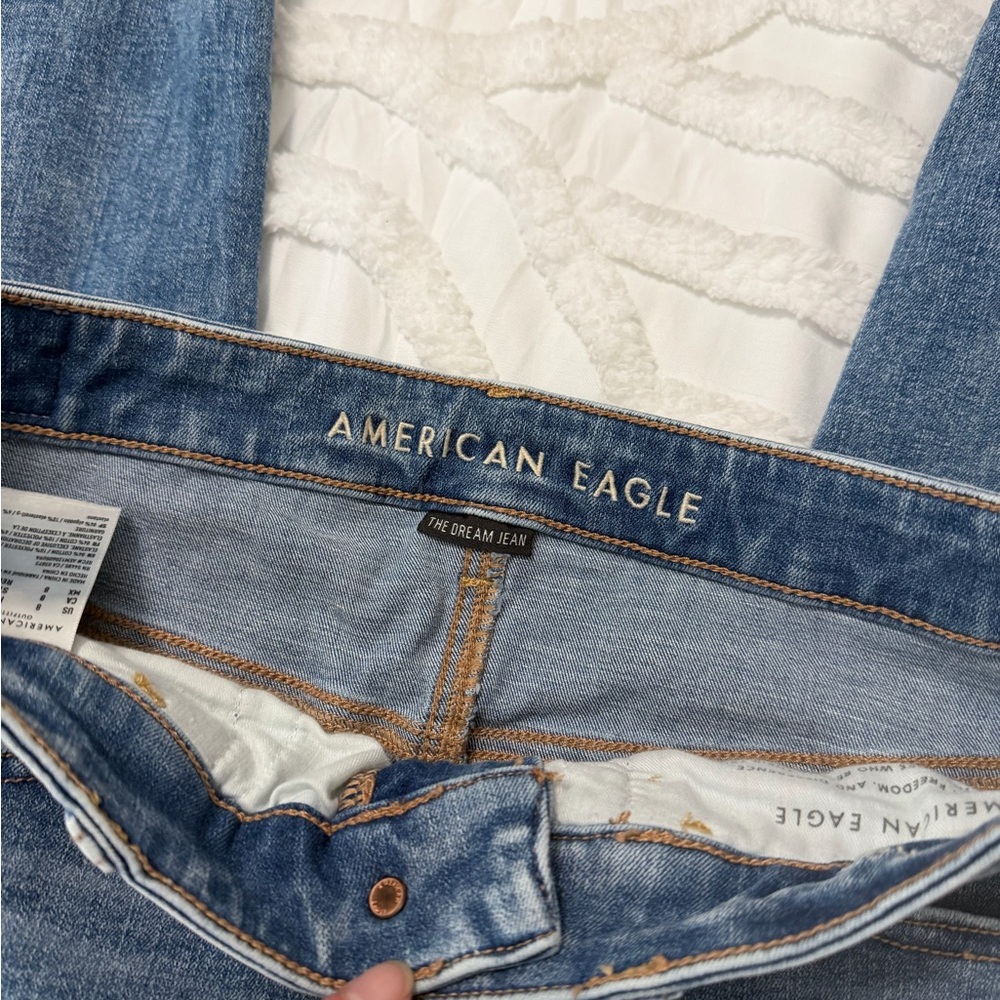 American Eagle Outfitters Distressed Blue Dream Jeans - Picture 3 of 10